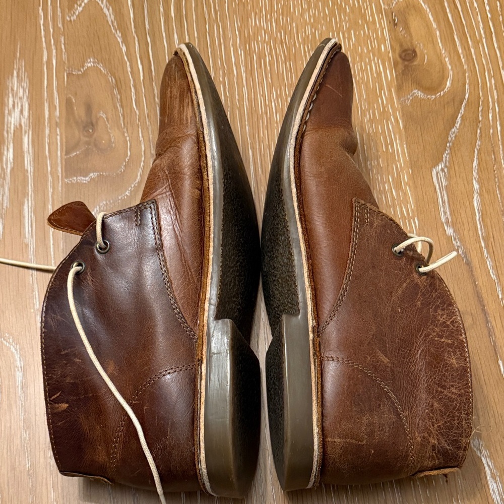 Men's Michael Shannon Chukka Boots - Picture 7 of 10